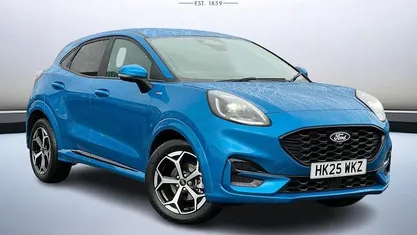 Used 2025 Ford Puma ST-Line Hatchback | £19,999 (Fair price)