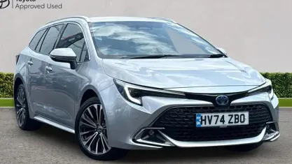 Used Toyota Corolla Design 140 HP (102 kW) 2024 Silver Estate