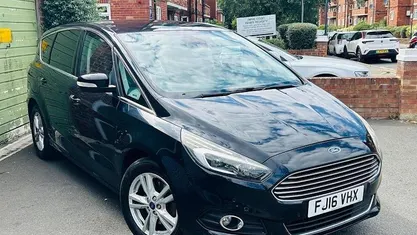 Used Ford S-MAX Titanium 150 HP (110 kW) 2018 MPV