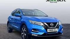 Blue Used 2018 Nissan Qashqai Tekna SUV | £9,500 (Fair price)