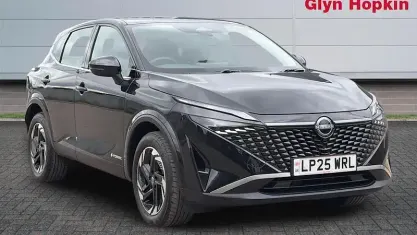 Usado Nissan Qashqai Acenta Premium 190 CV (139 kW) 2025 Negro SUV