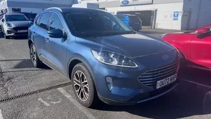 Used Ford Kuga Titanium 190 HP (139 kW) 2021 Blue SUV