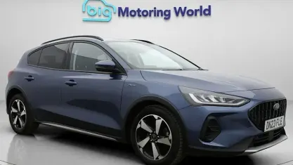 Used Ford Focus Active 125 HP (91 kW) 2023 Blue Hatchback