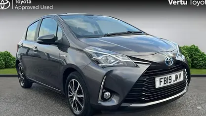 Used 2019 Toyota Yaris Hybrid Hatchback | £12,207 (Fair price)