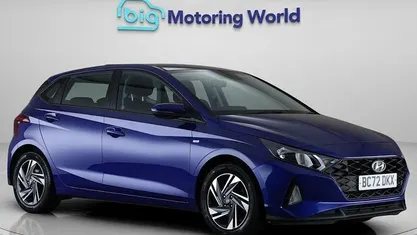 Used Hyundai i20 SE 101 HP (74 kW) 2023 Blue Hatchback
