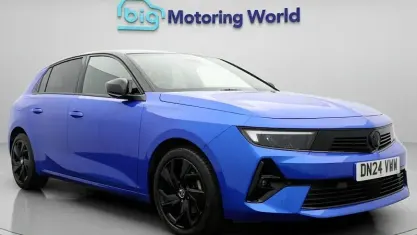 Used Vauxhall Astra S 131 HP (96 kW) 2024 Blue Hatchback