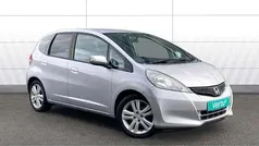 Silver Used 2015 Honda Jazz ES Hatchback | £6,990 (Fair price)