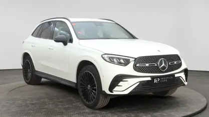 Used Mercedes GLC300 Urban 313 HP (230 kW) 2024 White SUV