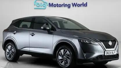 Begagnad Nissan Qashqai Acenta Premium 140 HK (102 kW) 2023 Grå SUV