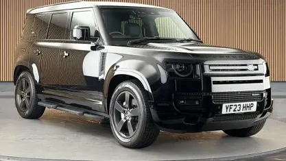 Used Land Rover Defender HSE Dynamic 300 HP (220 kW) 2023 Santorini black SUV