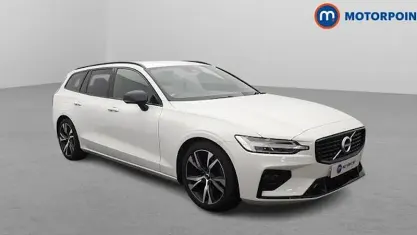 Used Volvo V60 R-Design 197 HP (144 kW) 2021 White Estate