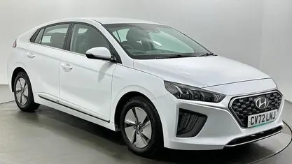 Used Hyundai Ioniq Premium 141 HP (103 kW) 2022 White Hatchback