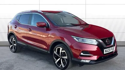 Used Nissan Qashqai Tekna 140 HP (102 kW) 2020 Red SUV