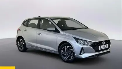 Używany Hyundai i20 SE 101 KM (74 kW) 2023 Hatchback