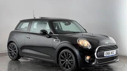 Used 2016 Mini Cooper Hatch Hatchback | £12,550 (Fair price)