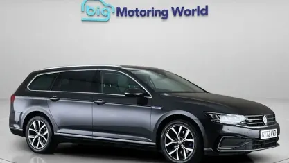 Used VW Passat GTE 218 HP (160 kW) 2022 Grey Estate