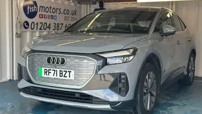 Used Audi Q4 Sportback e-tron Sport 125 kW (170 HP) 2022 Grey SUV