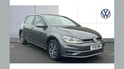 Grey Used 2018 VW Golf VII SE Hatchback | £13,341 (Fair price)