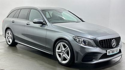 Usado Mercedes C300 AMG line 245 CV (180 kW) 2019 Gris Familiar