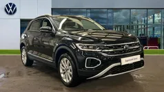 Used 2025 VW T-Roc Style SUV | £30,851 (Fair price)