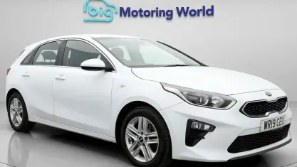 Used Kia Ceed 120 HP (88 kW) 2019 White Hatchback