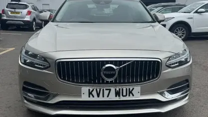 Used Volvo S90 Inscription 235 HP (172 kW) 2019 Sedan