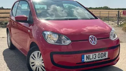 Used VW up! Move 60 HP (44 kW) 2016 Hatchback