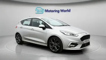 Used Ford Fiesta ST-Line 125 HP (91 kW) 2019 Silver Hatchback