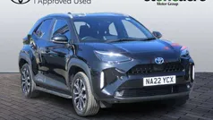 Black Used 2022 Toyota Yaris Cross Design SUV | £19,400 (Fair price)