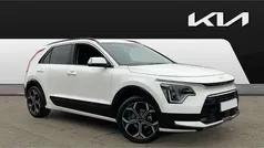 Used 2025 Kia Niro SUV | £28,057 (Fair price)