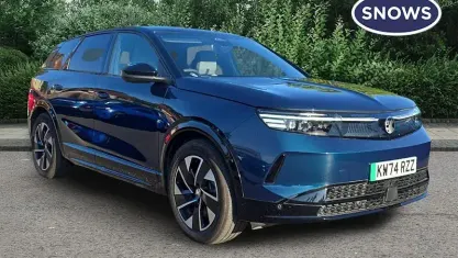 Used Vauxhall Grandland 156 kW (213 HP) 2024 Blue SUV