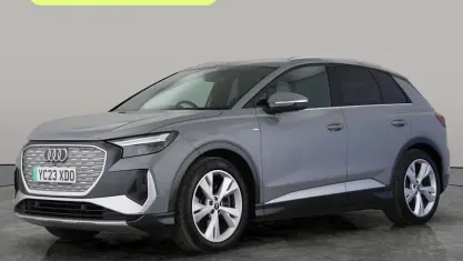Usado Audi Q4 e-tron S-Line 150 kW (204 HP) 2023 SUV