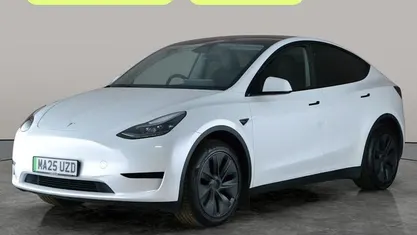 Used Tesla Model Y Long Range RWD 255 kW (347 HP) 2024 SUV