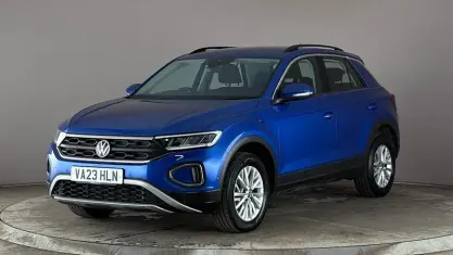Used VW T-Roc Life 116 HP (85 kW) 2023 Blue SUV