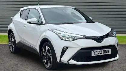 Used Toyota C-HR Design 122 HP (89 kW) 2022 White SUV