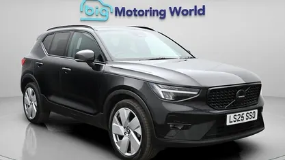 Used Volvo XC40 Plus 197 HP (144 kW) 2025 Black SUV