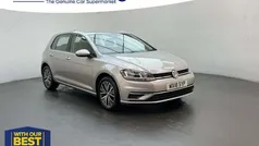 Used 2019 VW Golf VII SE Hatchback | £11,850 (Super price)