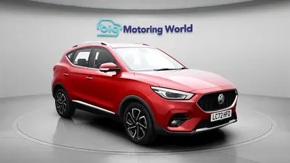 Used MG ZS Exclusive 106 HP (77 kW) 2023 Red SUV