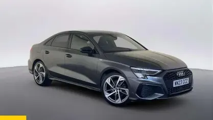 Begagnad Audi A3 Comfort 150 HK (110 kW) 2023 Grå Sedan