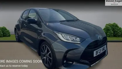Used Toyota Yaris Hybrid 116 HP (85 kW) 2021 Hatchback