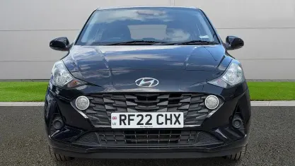 Used Hyundai i10 SE 84 HP (61 kW) 2022 Black Hatchback