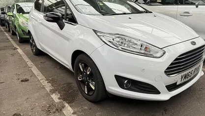Used Ford Fiesta Zetec 101 HP (74 kW) 2016 Hatchback