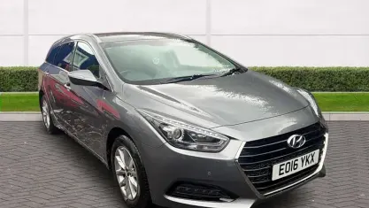 Used Hyundai i40 SE 116 HP (85 kW) 2016 Silver Estate