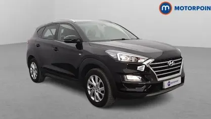 Usado Hyundai Tucson SE 116 HP (85 kW) 2020 Preto SUV