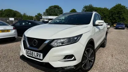 Begagnad Nissan Qashqai N-Connecta 116 HK (85 kW) 2018 Vit SUV