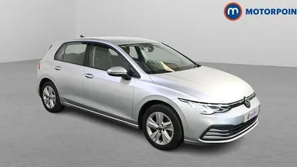 Used VW Golf VIII Life 150 HP (110 kW) 2024 Hatchback