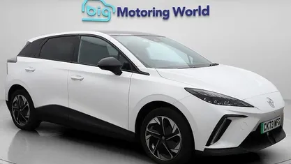 Used 2025 MG MG4 EV Trophy Hatchback | £15,400 (Super price)