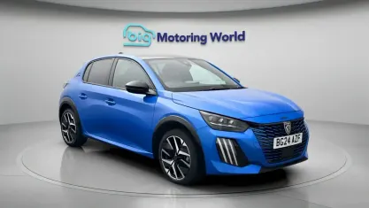 Used Peugeot 208 GT 102 HP (75 kW) 2024 Blue Hatchback