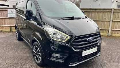 Used Ford Transit Custom Sport 185 HP (136 kW) 2019 Van