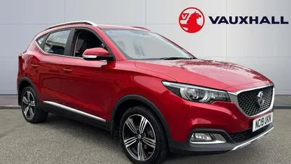 Used MG ZS Exclusive 106 HP (77 kW) 2018 Sedan